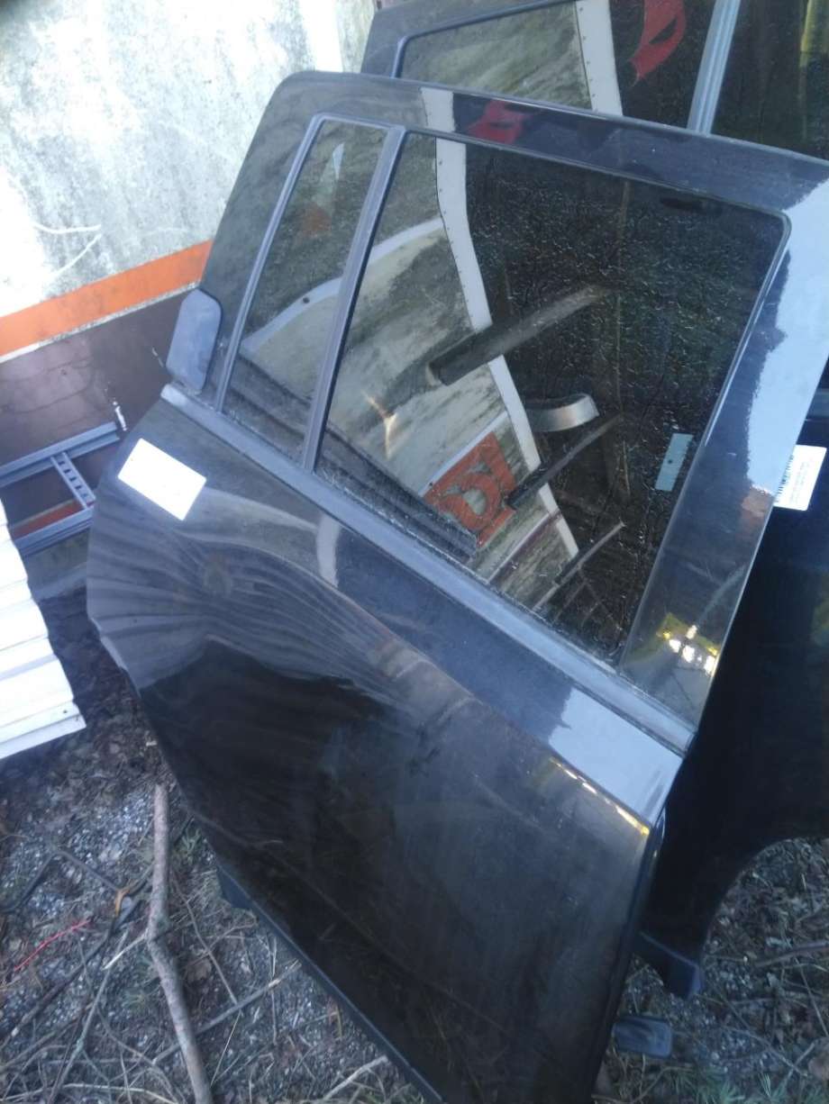 Dør høyre bak til Jeep Compass, 2012-2016 (Type I, Fase 2)  
