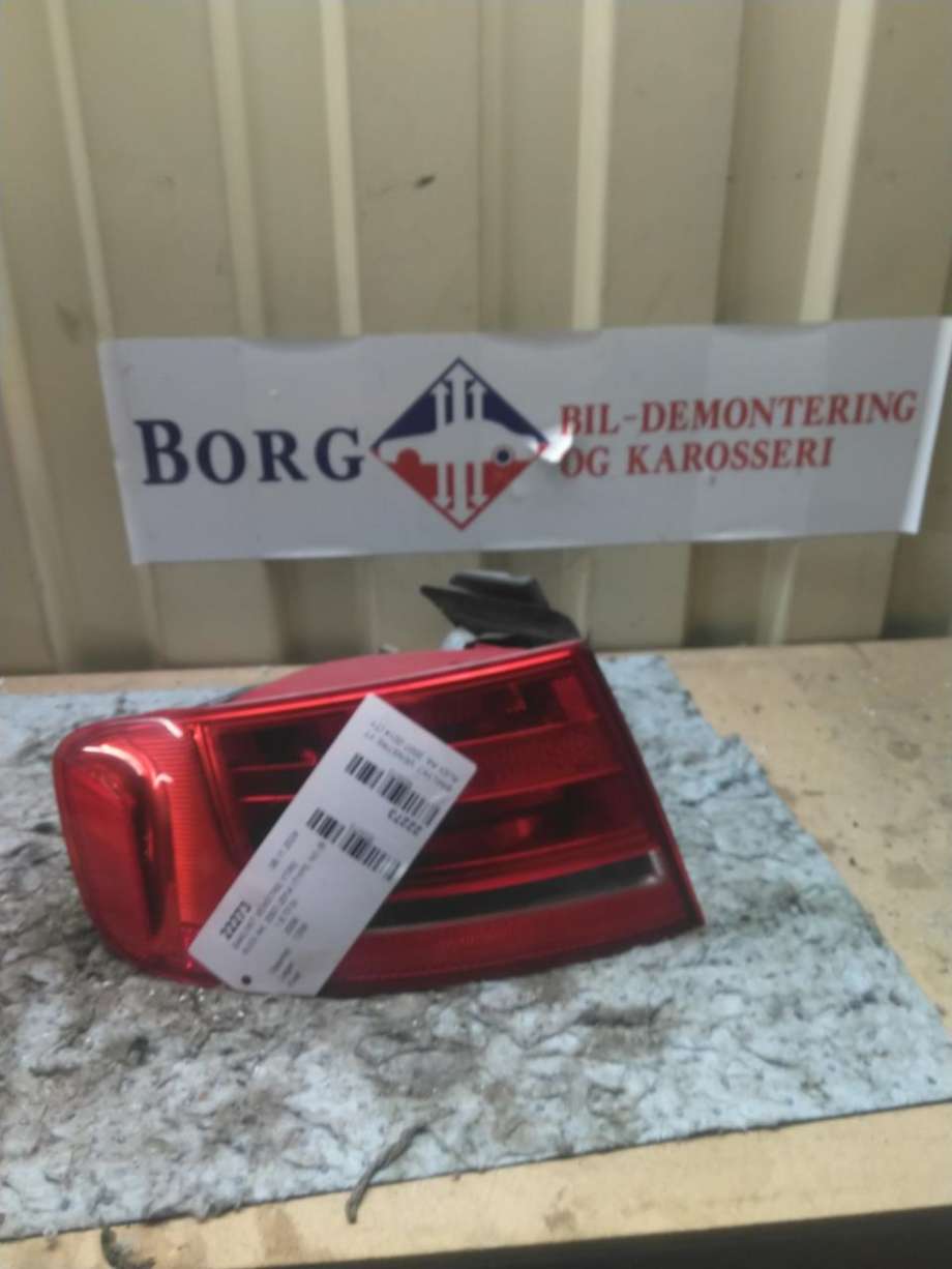 Baklykt venstre ytre til Audi A4, 2007-2014 (Type IV) (B8) (B8) (8K5 945 095 D)