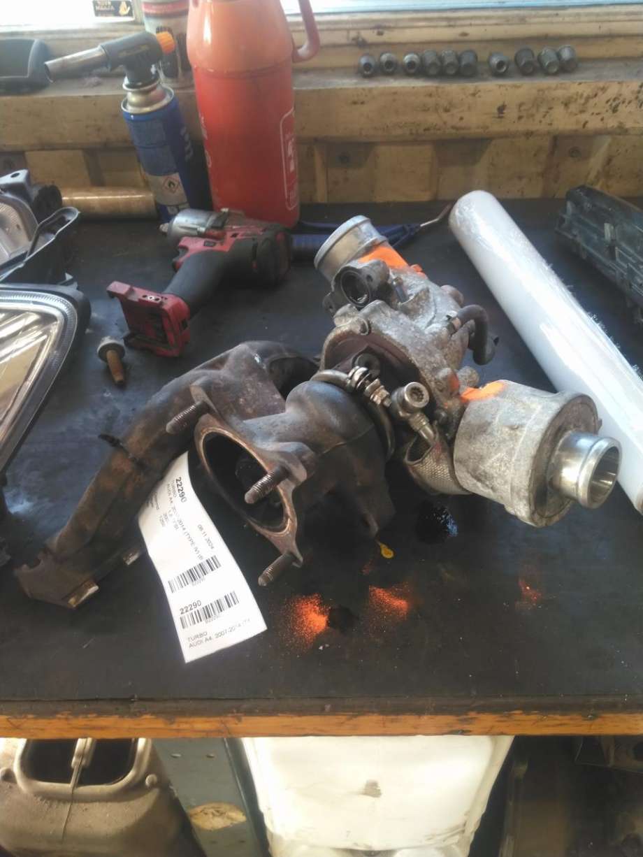 Turbo til Audi A4, 2007-2014 (Type IV) (B8) (B8) (06H 145 701 L)