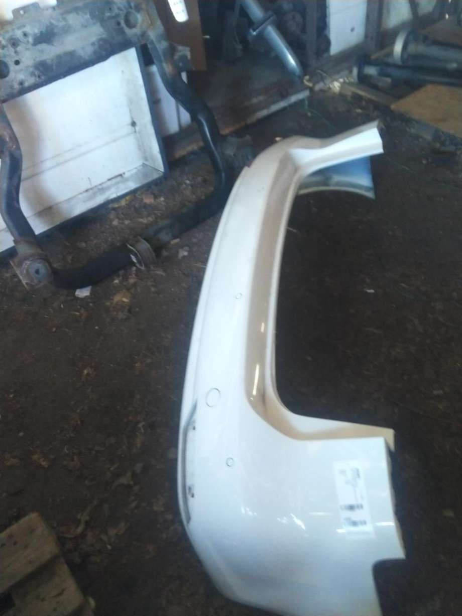 Støtfanger bak til VW Touran, 2010-2015 (Type I, Fase 3)  (1T0 807 421 K)