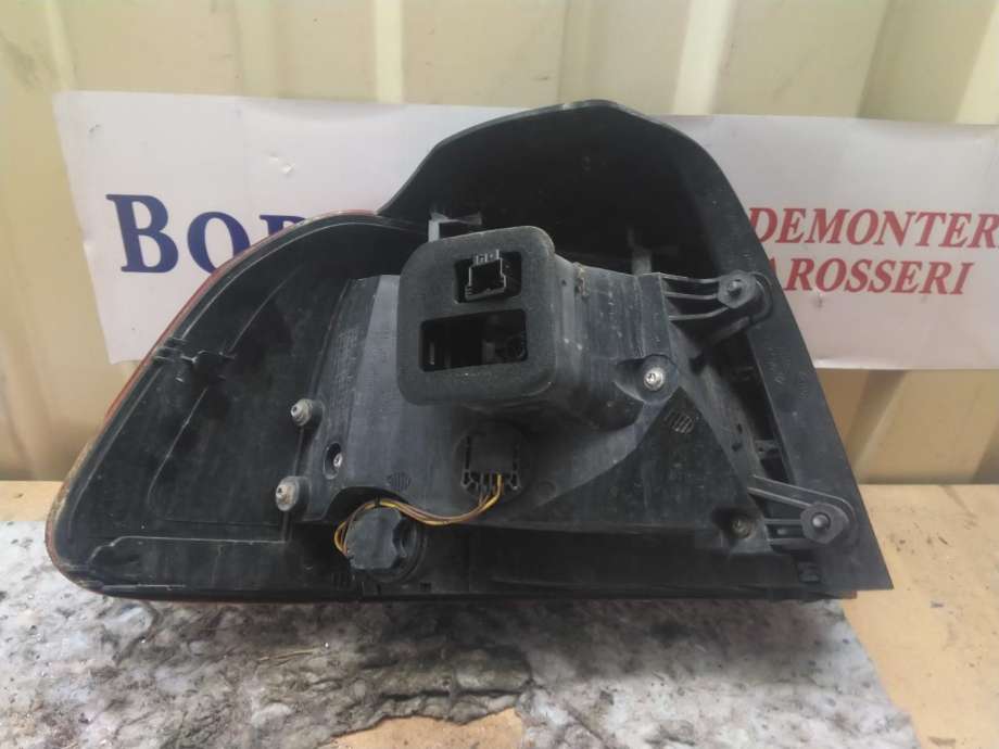 Baklykt høyre ytre til VW Golf VI 2008-2012  (5K0 945 096 P|)