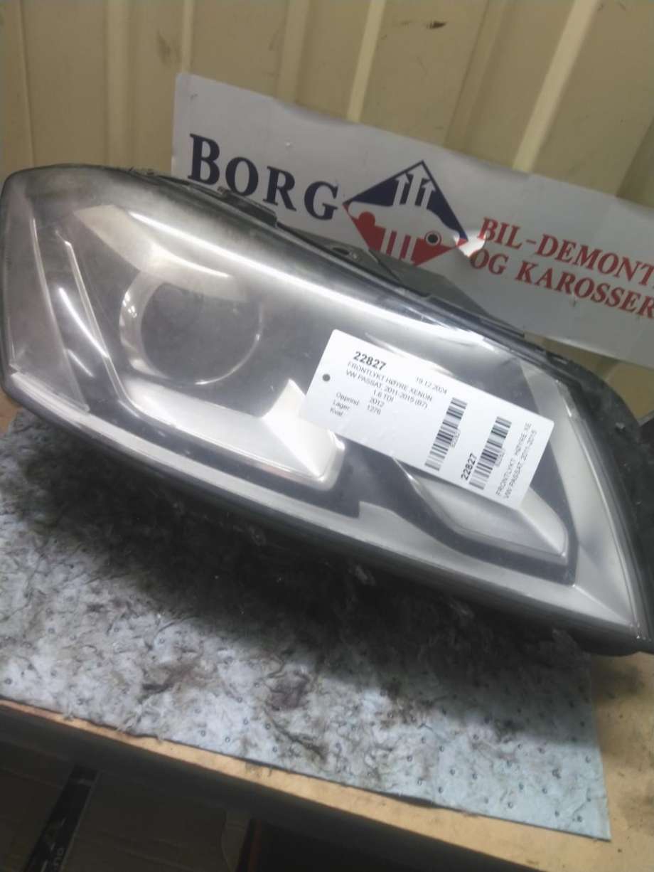 Frontlykt høyre xenon til VW Passat, 2011-2015 (B7) (B7) (3AB 941 754)