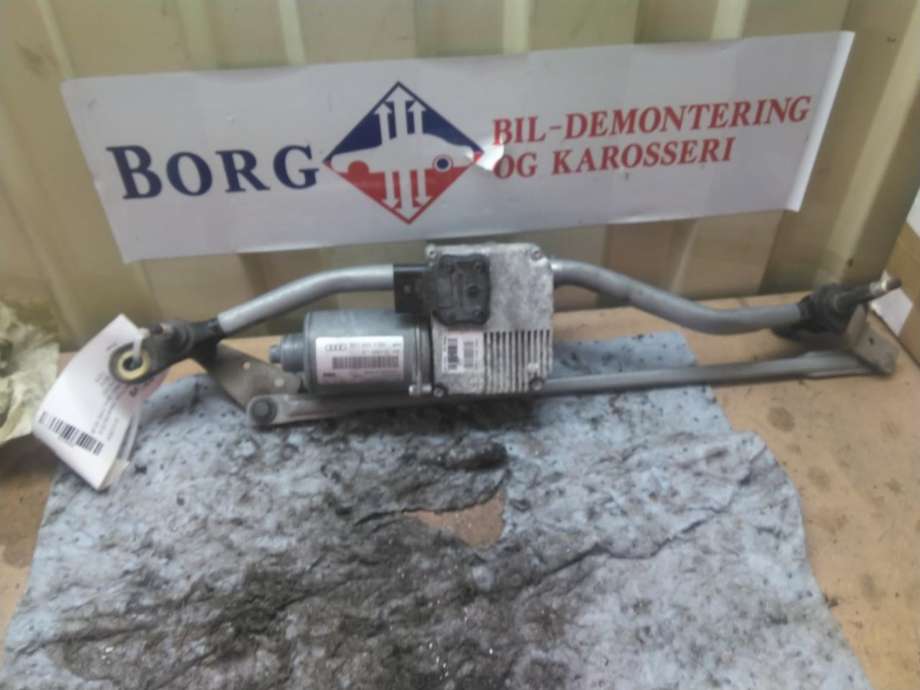 Viskermotor frontrute komplett m/overføring til Audi A4 2007-2014 (Type IV) (B8) (B8) (8K1 955 023 C|)