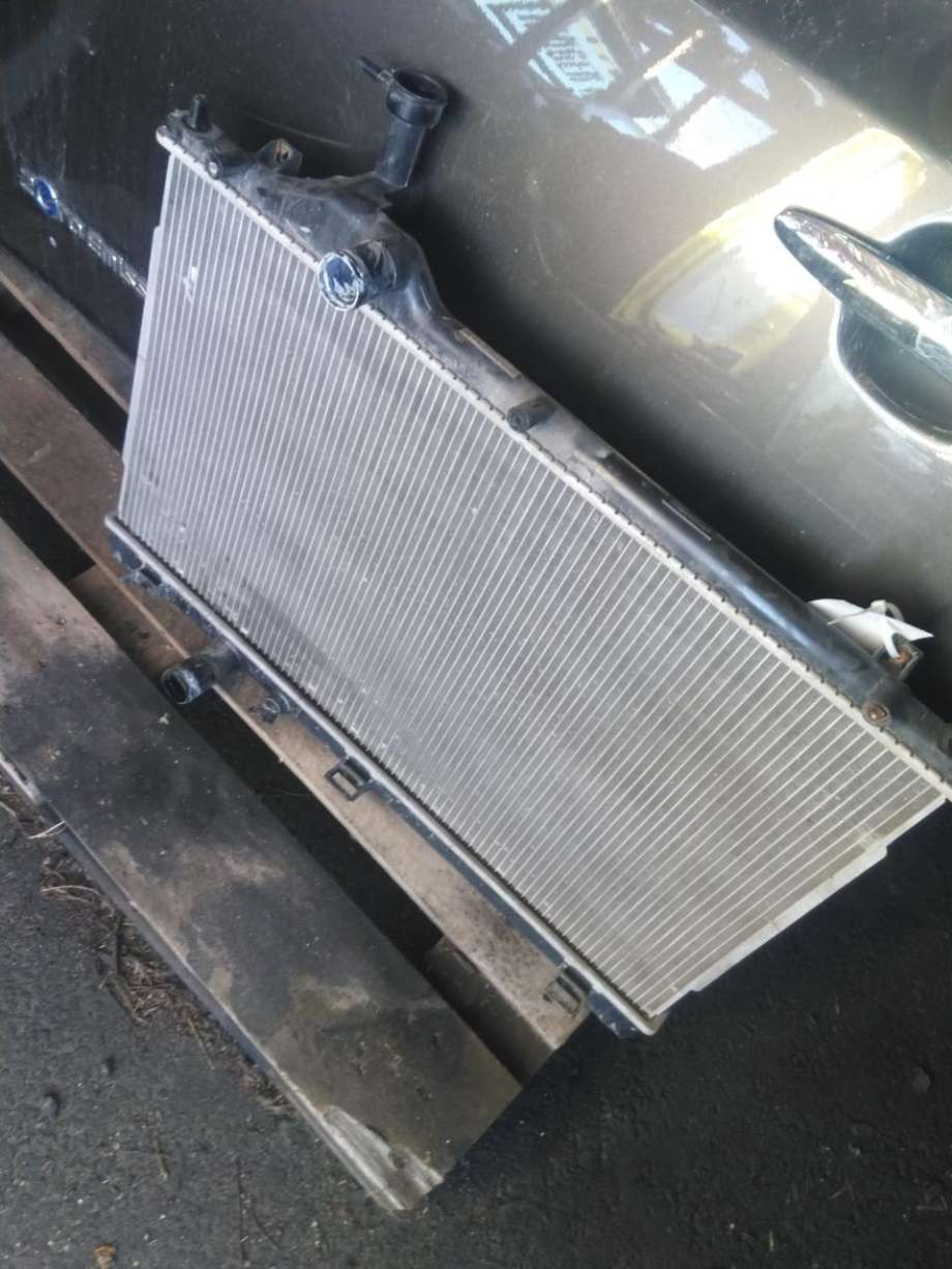 Radiator (automat gir) til Mitsubishi Outlander, 2015-->> (Type III, Fase 2)  (1350A601)