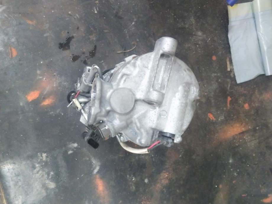 Aircondition kompressor til Mercedes A-Klasse 2012-2018 (W176) (W176) (A 003 830 44 60|)