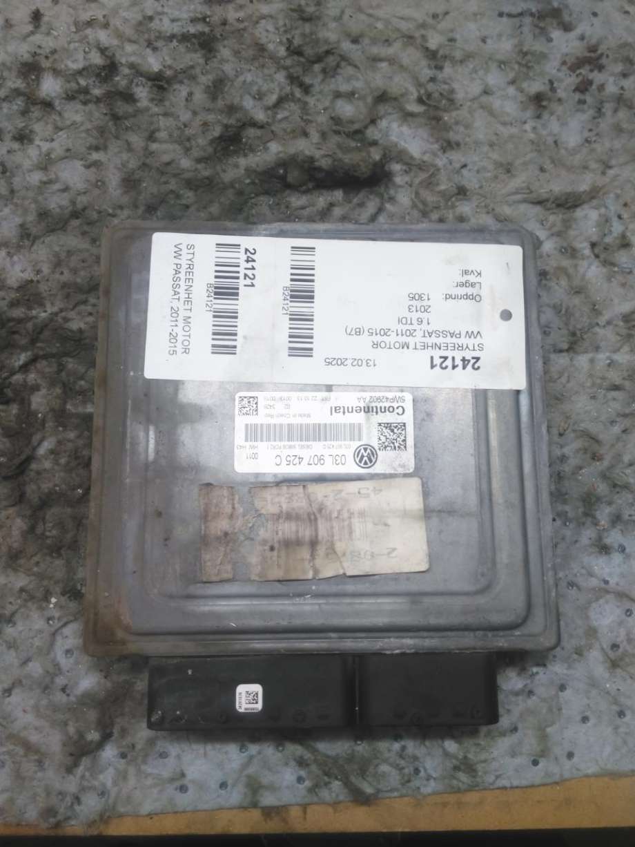 Styreenhet motor til VW Passat, 2011-2015 (B7) (B7) (03L 906 023 FS)