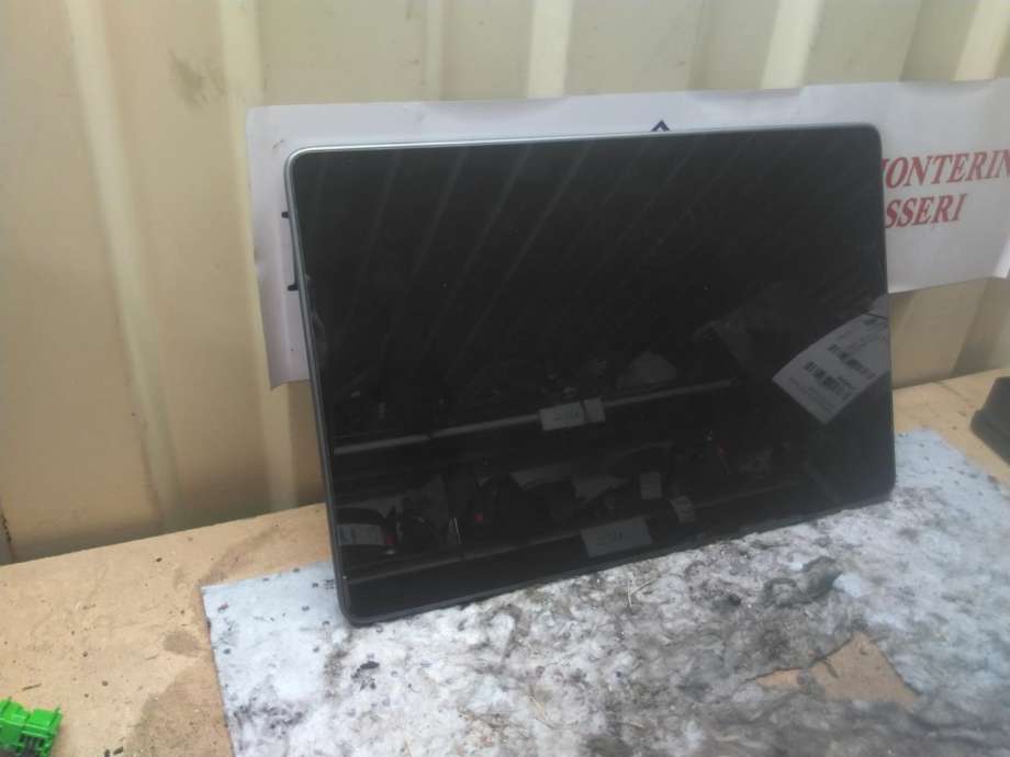Multimedia display (MCU - Media Controller Unit) til Tesla Model Y, 2021-2024 (Type I)  (1089543-00-J)