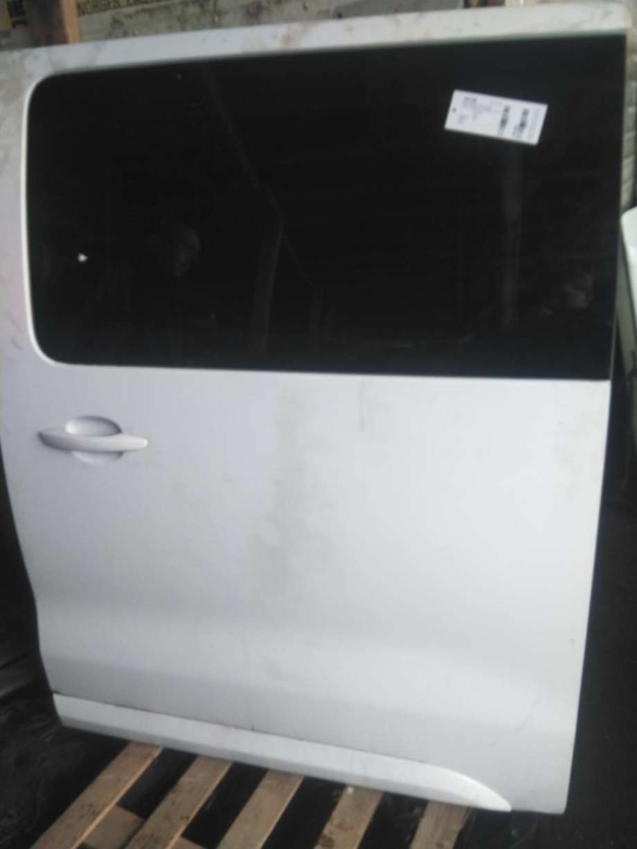 Dør høyre skyvedør til Ford Transit Connect, 2013-2018 Type II, Fase 1  (PDT11-K24602-EG)