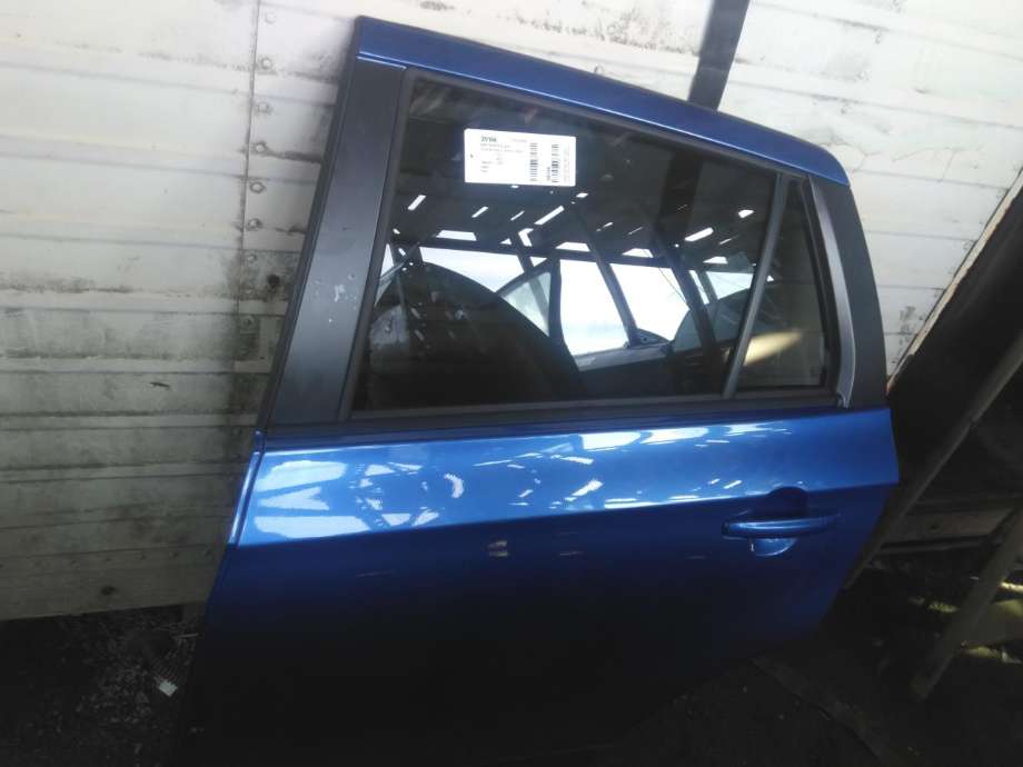 Dør venstre bak til Suzuki SX4 S-CROSS, 2013-->> (Type II)  (68004-61M00)