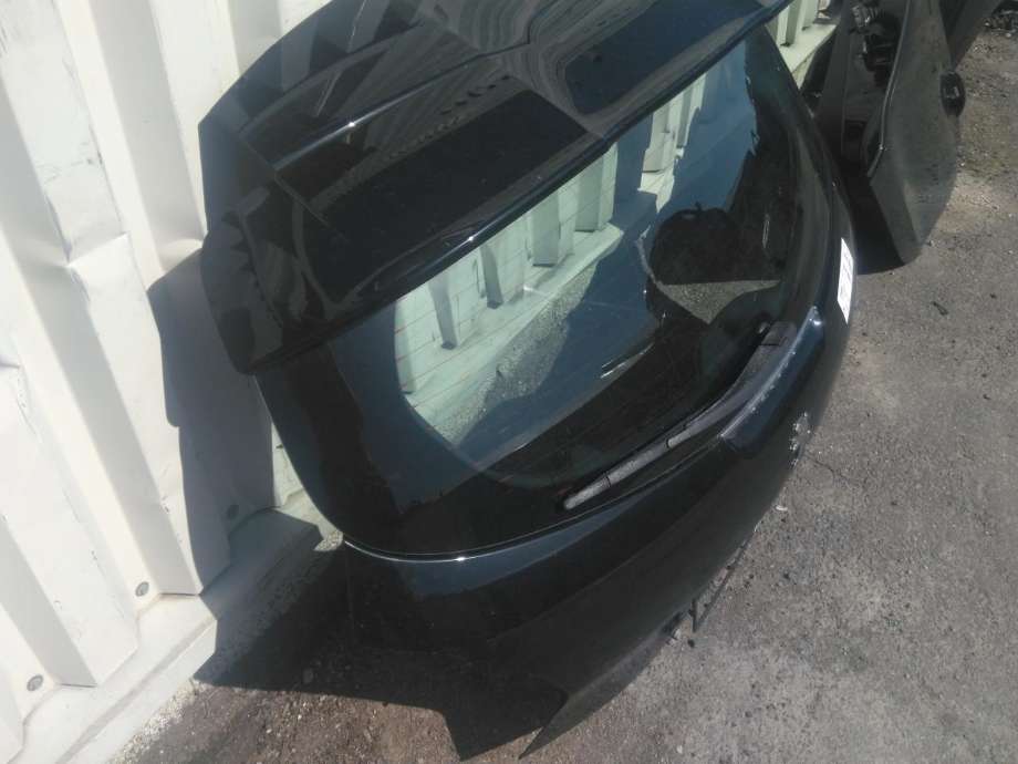 Bakluke combi til Peugeot 208 2012-2019 (Type I)  (96 754 722 80|)