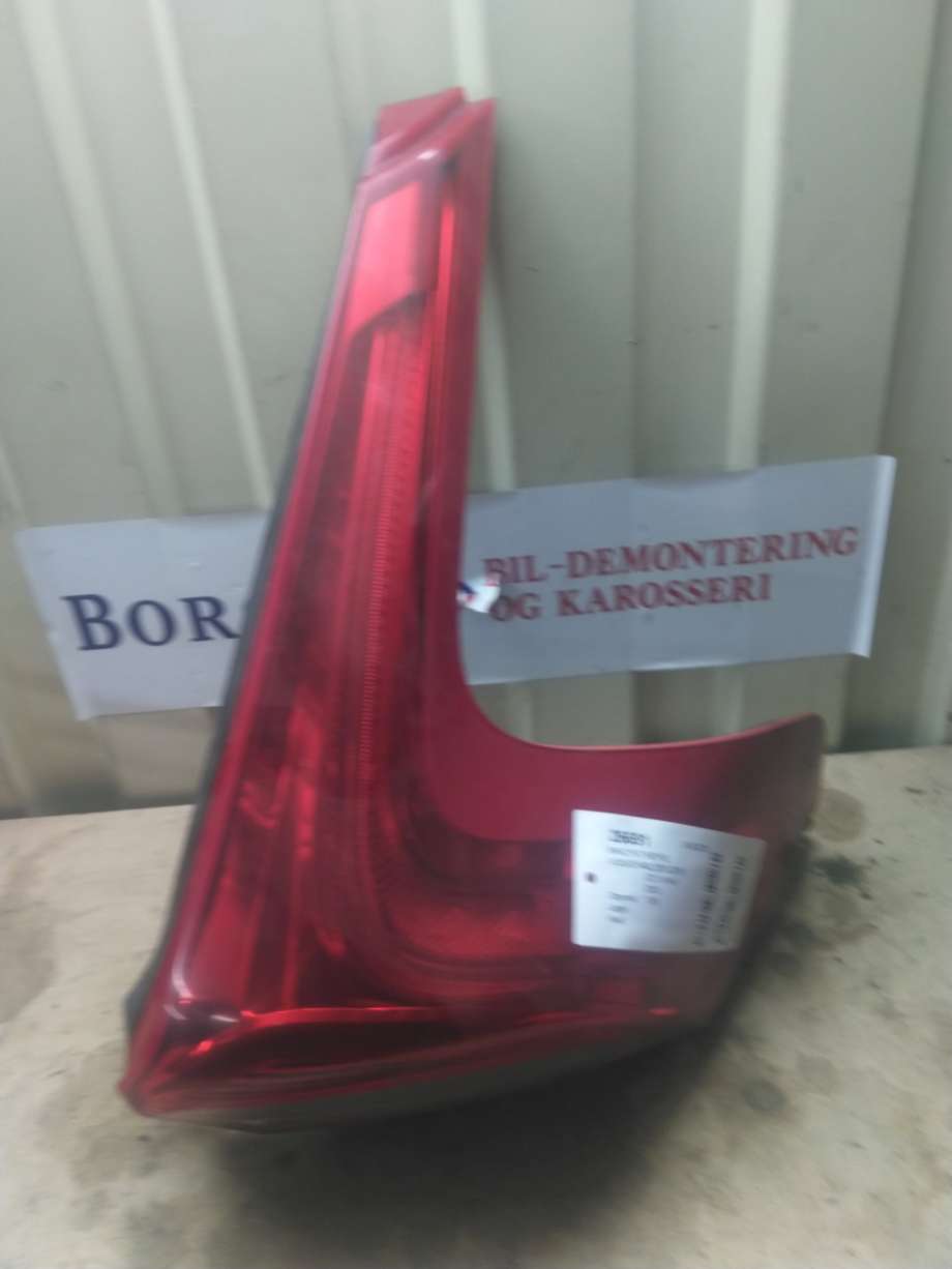 Baklykt høyre til Volvo V40, 2012-2019 (31395845)