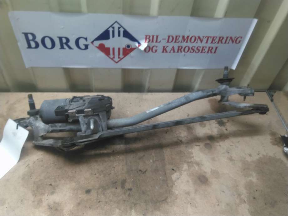 Viskermotor frontrute til Volvo V40, 2012-2019 (31378574)