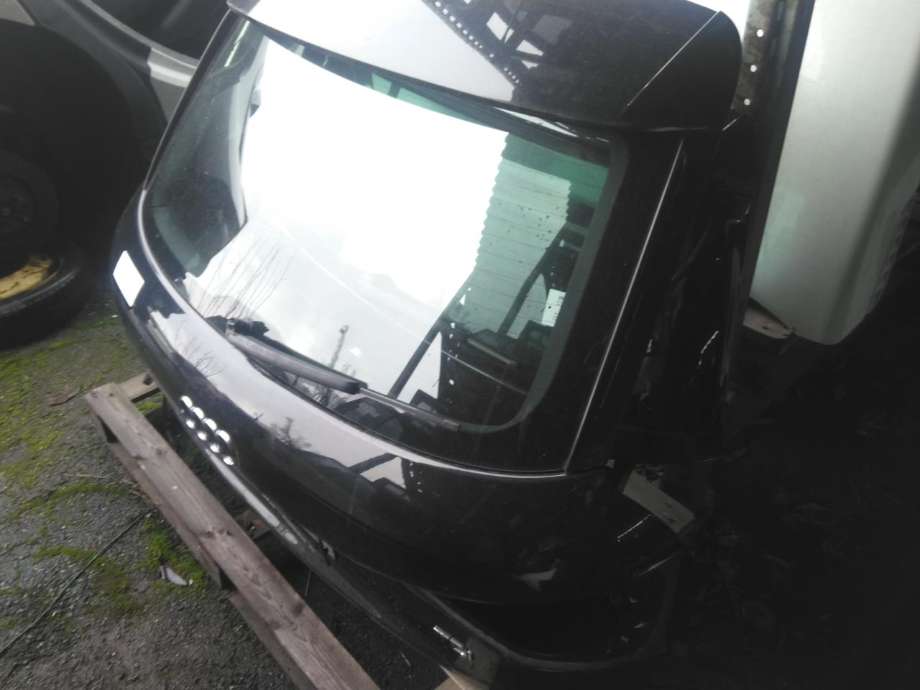 Bakluke til Audi Q3 2011-2014 (Type I, Fase 1)  (8U0 827 025|)