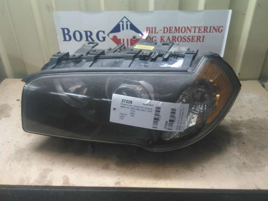 Frontlykt venstre xenon til BMW X3, 2003-2006 (Fase 1) (E83) (E83) (63 12 3 418 379)