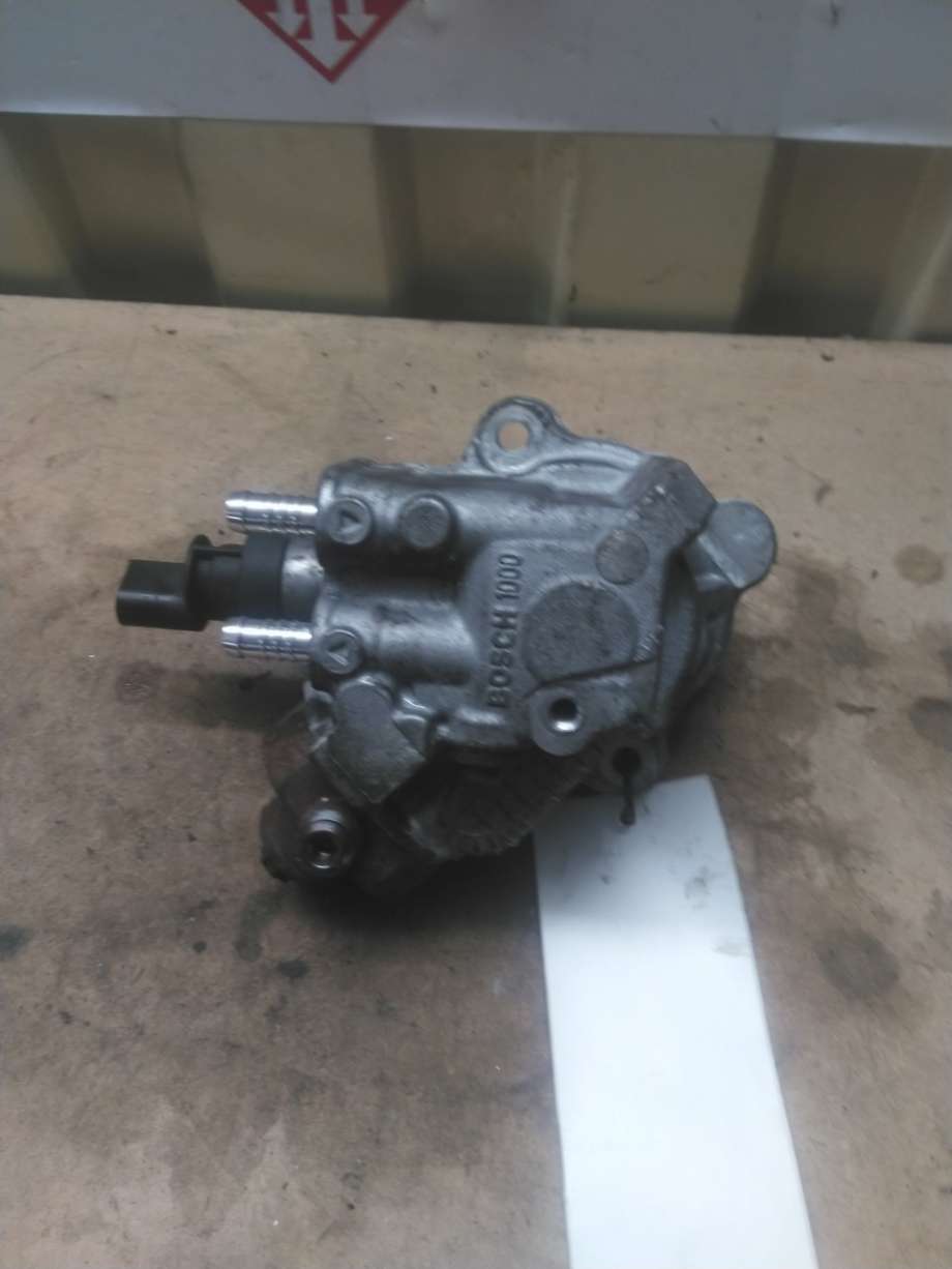 Dieselpumpe til BMW 3-Serie 2005-2011 (E90/E91/E92/E93) (E90/E91/E92/E93) (13 51 8 577 543|)