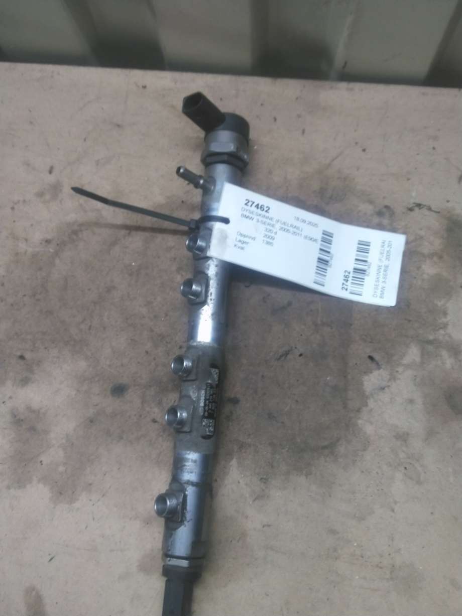 Dyseskinne (fuelrail) til BMW 3-Serie, 2005-2011 (E90/E91/E92/E93) (E90/E91/E92/E93) (13 53 7 800 601)