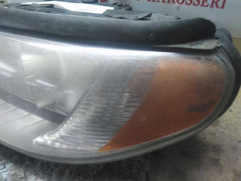 Frontlykt venstre xenon til Volvo V70 2007-2013 (Type III, Fase 1)  (31214415|)