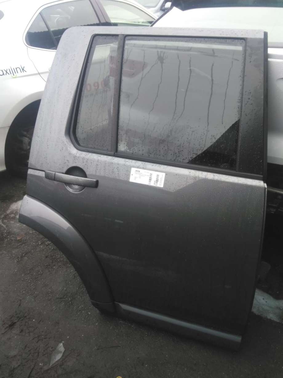 Dør høyre bak til Land Rover Discovery, 2009-2017 (Type IV)  (BFA780180)