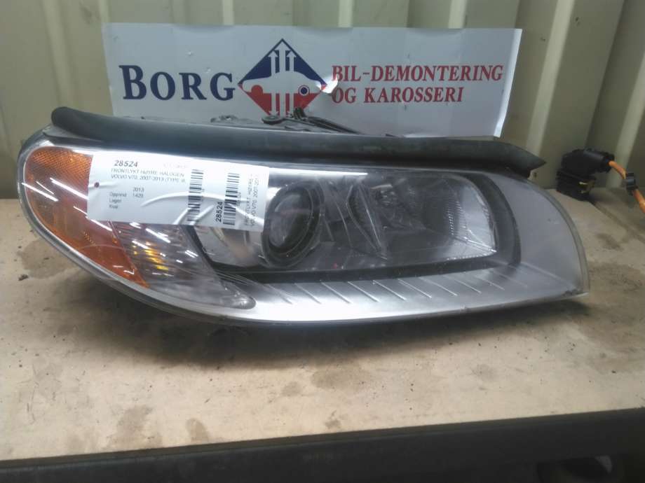 Frontlykt høyre halogen til Volvo V70, 2007-2013 (Type III, Fase 1)  (31395155)