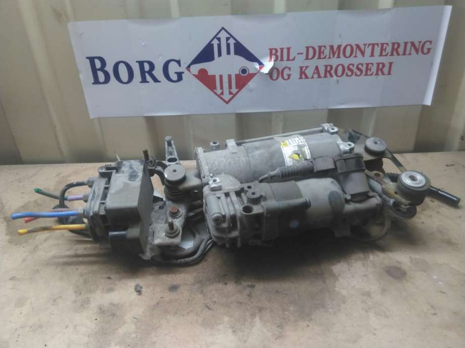 Kompressor nivå/luft til Audi Q7 2006-2010 (Type I, Fase 1)  (4L0 698 007 A|)
