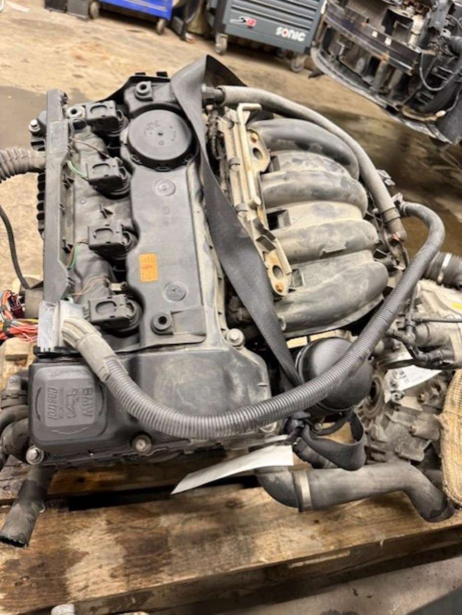 Motor bensin til BMW 1-Serie 2004-2011 (E81/E82/E87/E88) (E81/E82/E87/E88) (11 00 0 430 922|)