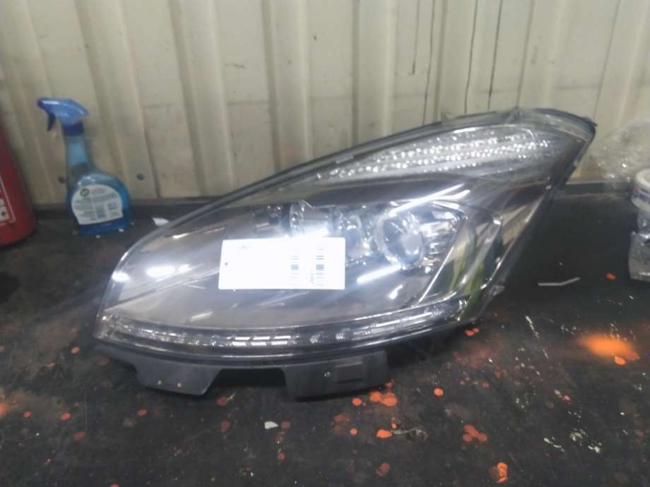 Frontlykt venstre xenon til Citroën C4, Aircross, 2012-2017  (6208 V3)