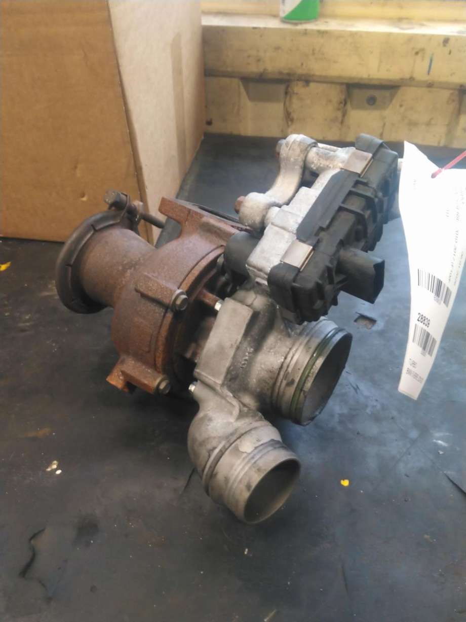 Turbo til BMW 5-Serie, 2010-2017 (F10/F11) (F10/F11) (11 65 8 519 477)