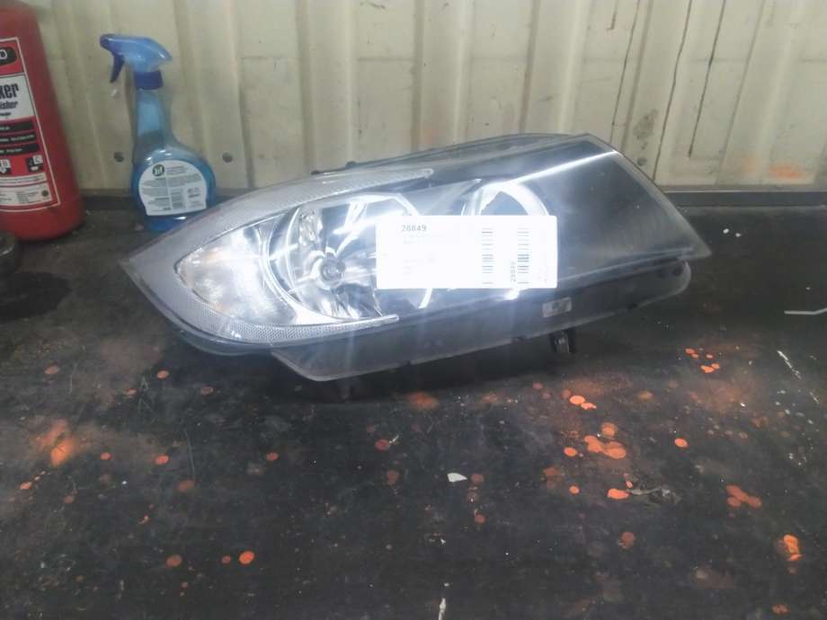 Frontlykt høyre halogen til BMW 3-Serie, 2005-2011 (E90/E91/E92/E93) (E90/E91/E92/E93) (63 11 6 942 722)