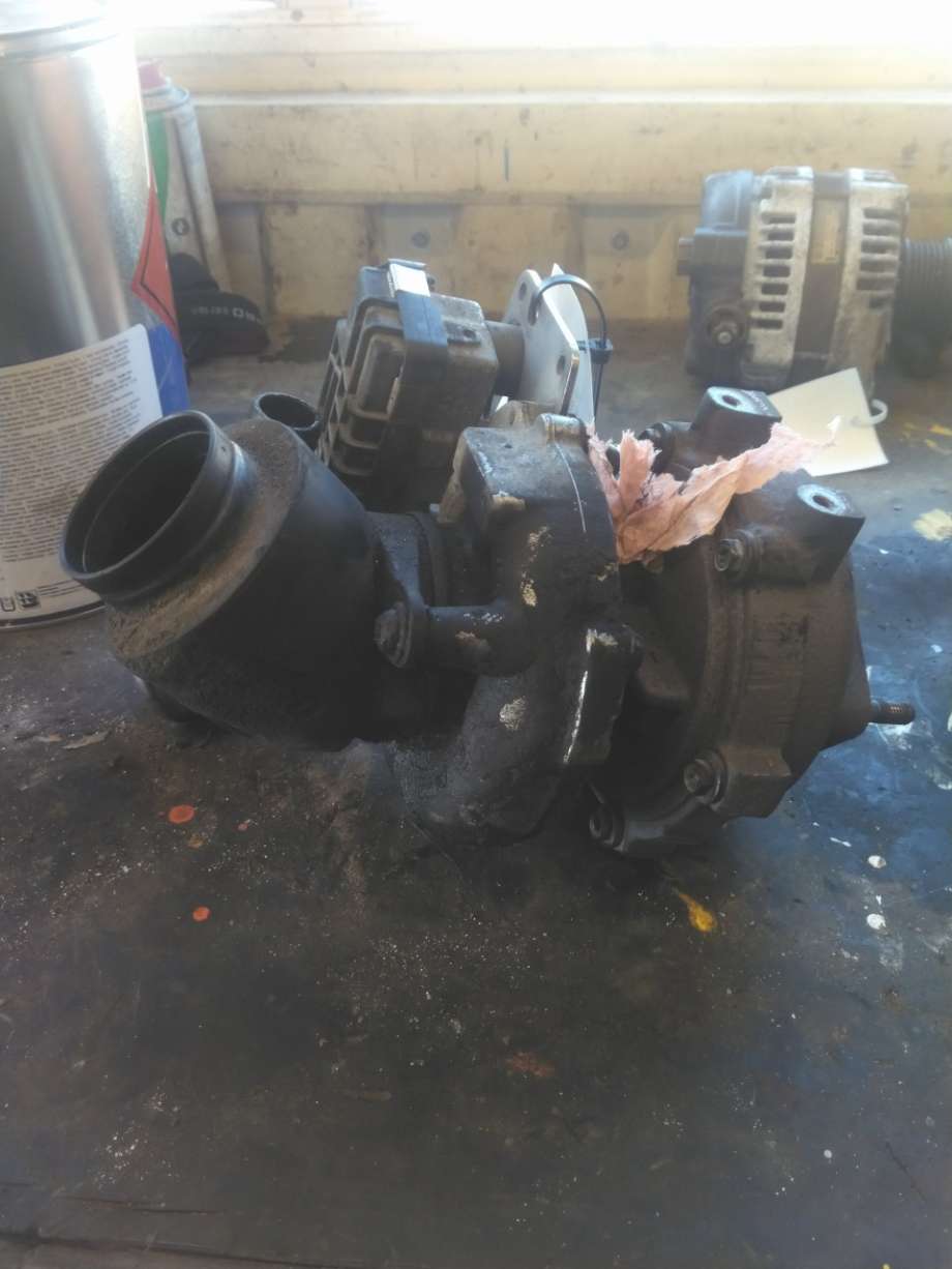 Turbo til Audi A6, Allroad 2008-2011 (Type II, Fase 2) (C6) (C6) (059 145 721 F|)
