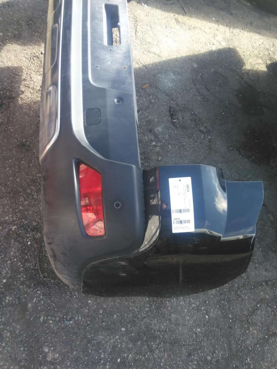 Støtfanger bak til Peugeot 3008 2009-2016 (Type I)  (7410 JP|)