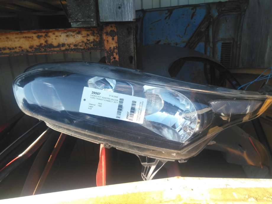 Frontlykt venstre halogen til Ford Transit Connect, 2013-2018 Type II, Fase 1  (1827692)