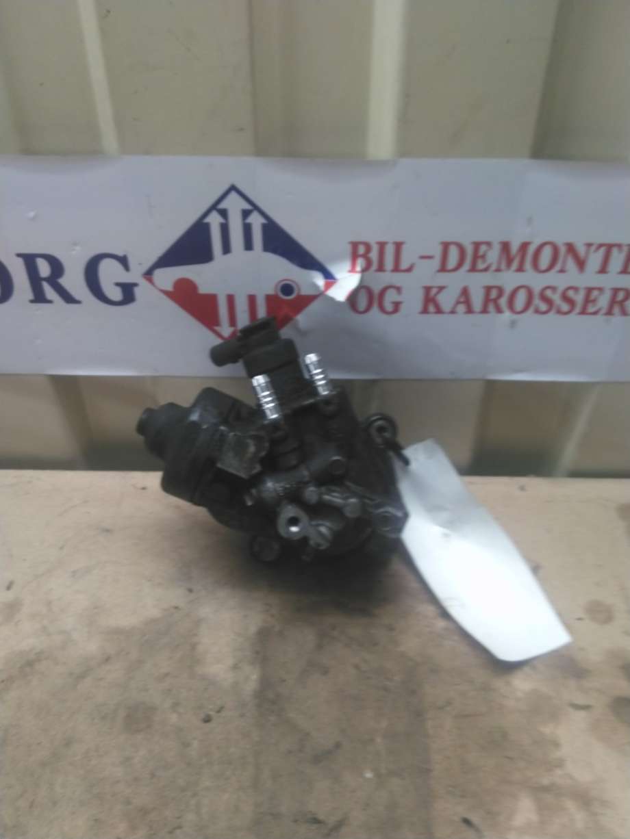 Dieselpumpe til BMW 3-Serie 2012-2018 (F30/F31/F34) (F30/F31/F34) (13 51 8 577 648|)