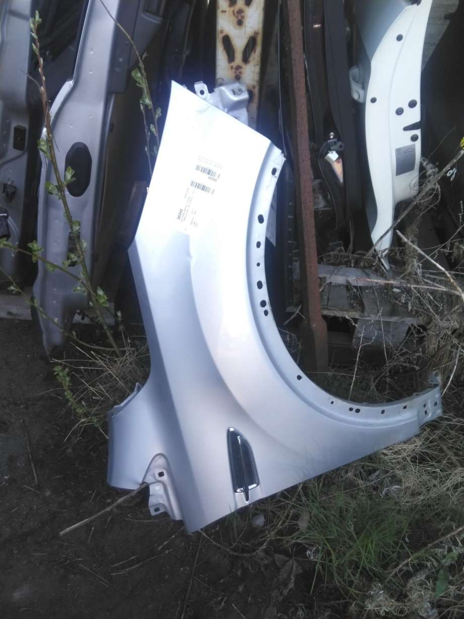 Skjerm høyre foran til Ford Kuga, 2013-2019  (5216949)