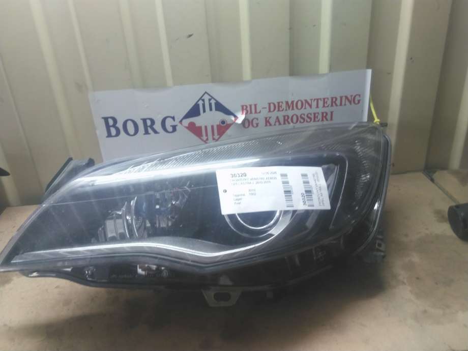 Frontlykt venstre xenon til Opel Astra J, 2010-2015 (13398144)