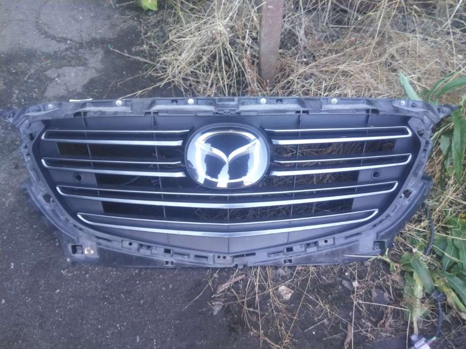 Grill til Mazda CX-3, 2015-2022 (DL9A50710B)