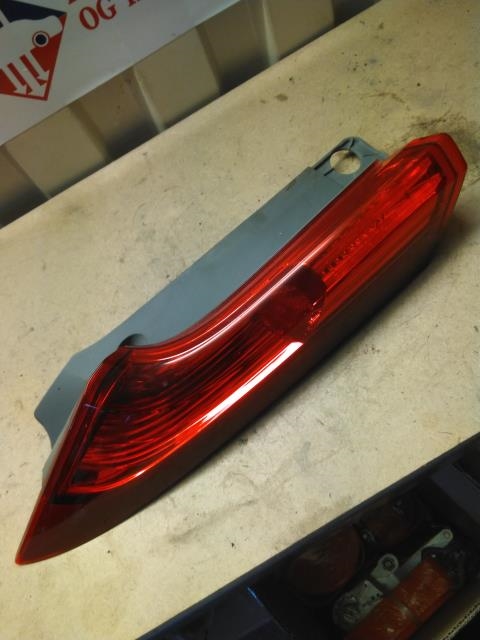 Baklykt venstre øvre til Honda CR-V, 2012-2018 (Type IV)  