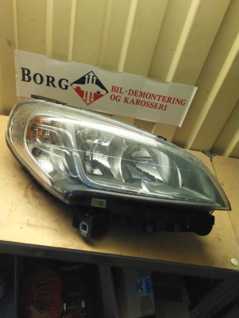 Frontlykt høyre halogen til Fiat Doblo, 2010-->> (Type II)