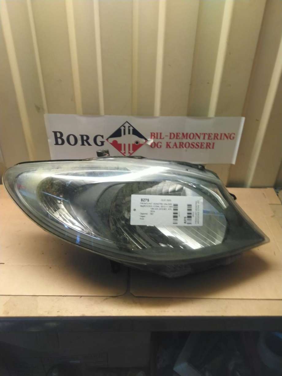 Frontlykt venstre halogen til Mercedes Citan, 2012-2021 (W415) (W415) 