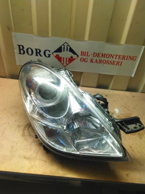 Frontlykt høyre halogen til Peugeot iOn, 2011-2020  