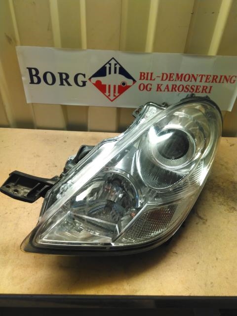 Frontlykt venstre halogen til Peugeot iOn, 2011-2020  