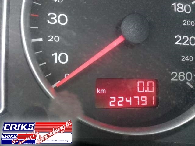 Audi A4 2004-2008 (Type III) (B7) (B7), Motorkode: BLB, Girkassekode: HCF