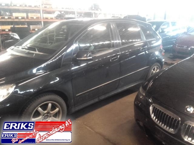 Mercedes B-Klasse 2008-2011 (Fase 2) (W245) (W245), Motorkode: M266.940, Girkassekode: 722801