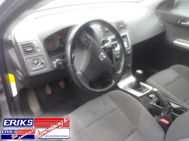 Volvo V50 2004-2007 (Fase 1) , Motorkode: B4184S11, Girkassekode: 5-MAN / MTX75