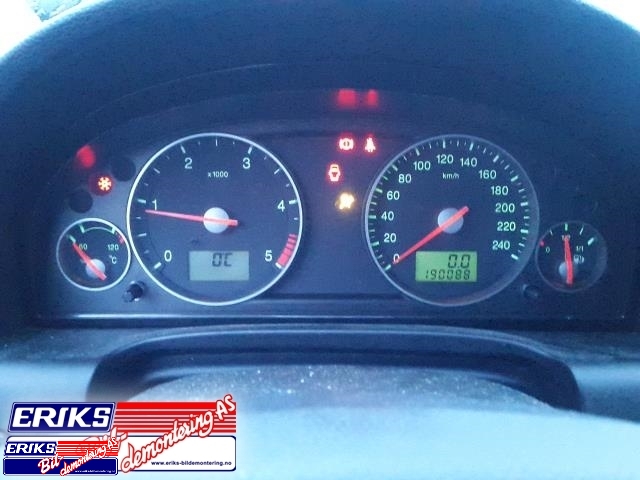 Ford Mondeo 2001-2007 (Type III) , Motorkode: QJBB, Girkassekode: MMT6