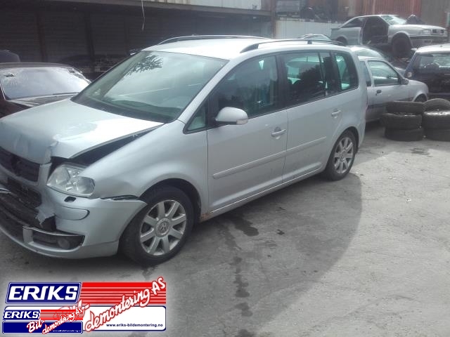 VW Touran 2003-2006 (Type I, Fase 1) , Motorkode: AZV, Girkassekode: GNE