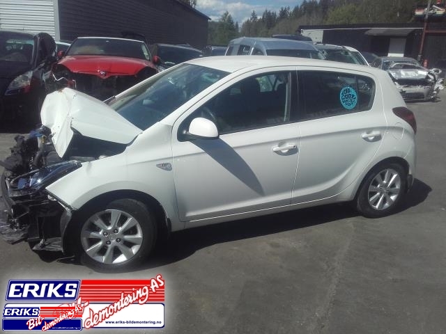 Hyundai i20 2009-2014 (Type I) , Motorkode: G4LA-5H, Girkassekode: PBT1