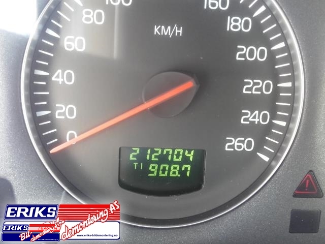 Volvo XC70 2005-2007 (Type I, Fase 2) , Motorkode: D5244I(4), Girkassekode: M66