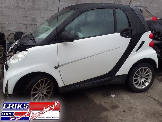 Smart Fortwo 2007-2014 (Type II) (W451) (W451), Motorkode: M 132.910, Girkassekode: 717481 50 099805