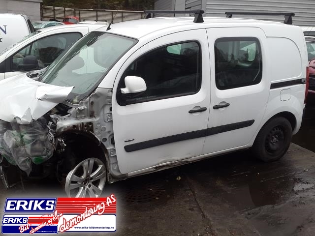 Mercedes Citan 2012-2021 (W415) (W415), Motorkode: K9K B6, Girkassekode: 700710 V0 152786