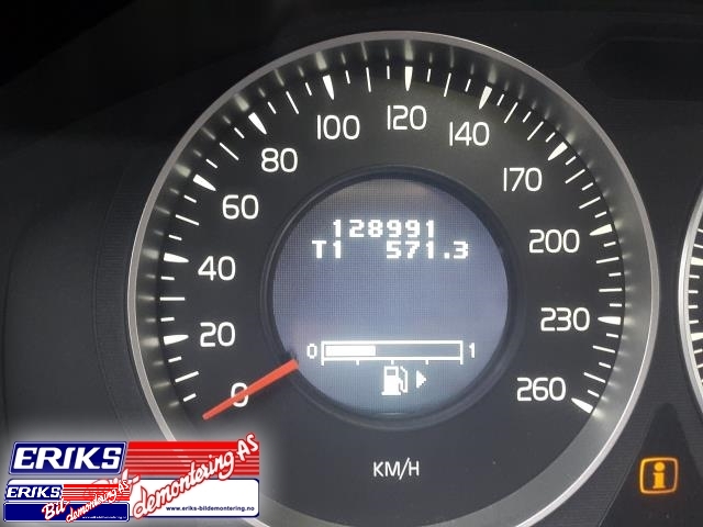 Volvo V60 2010-2013 (Type I, Fase 1) , Motorkode: D4162T, Girkassekode: 6-MAN 2WD / MMT6